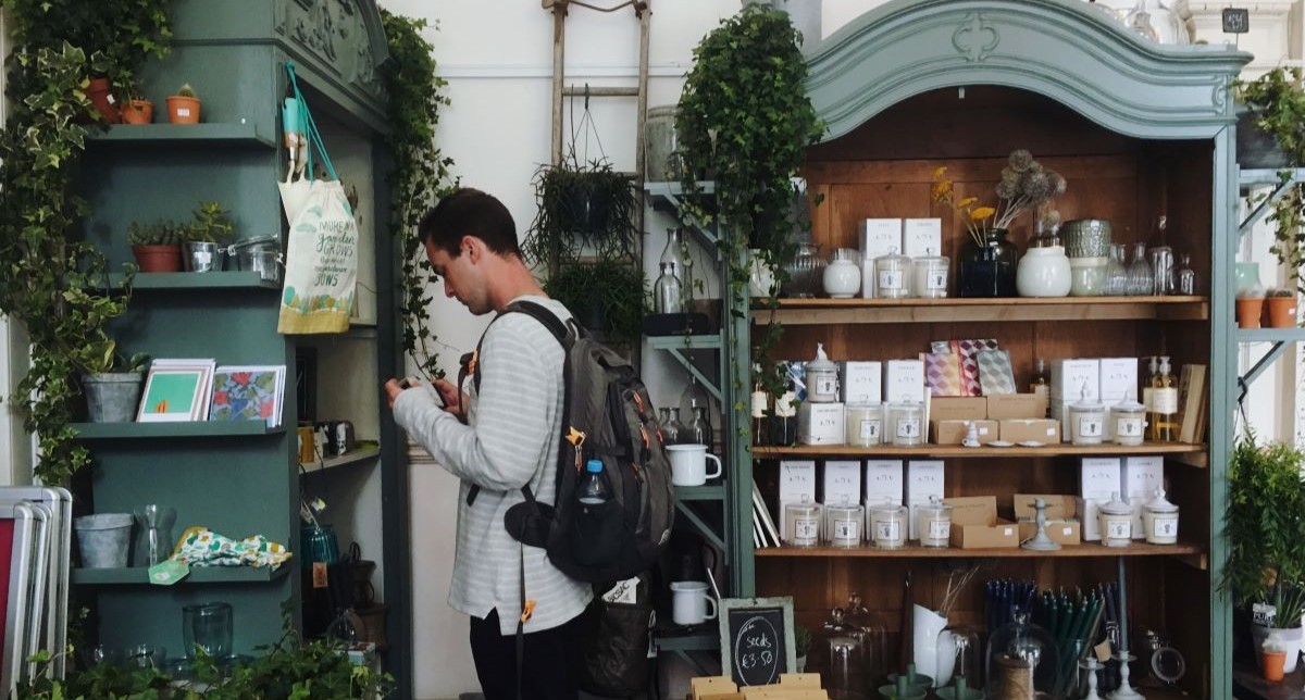 How to Finance a Retail Business: 5 Options to Consider