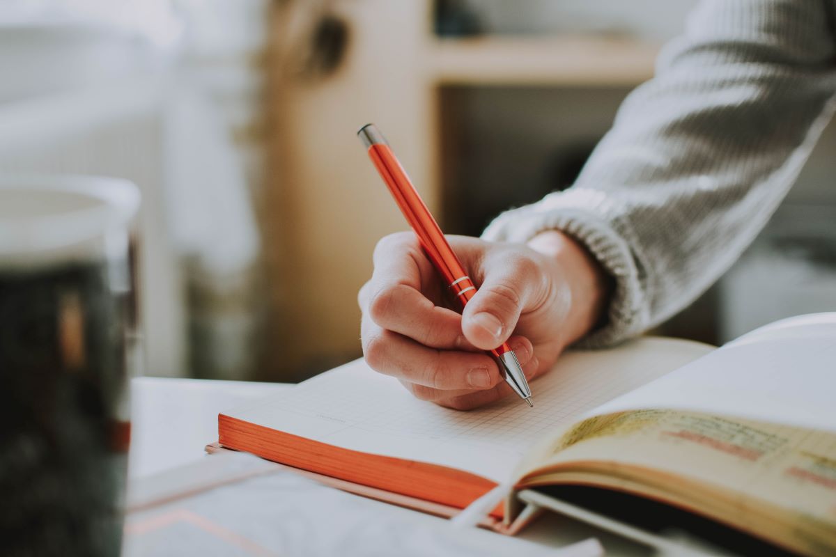 How to Write a Killer About Us Page (Including 7 Great Examples)